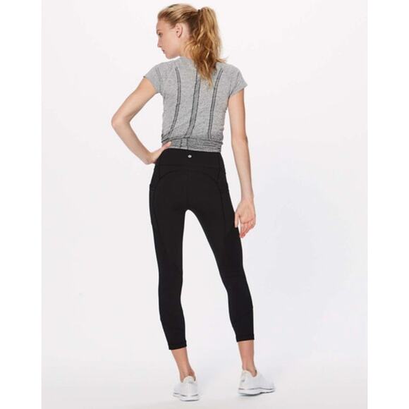 Lululemon All The Right Places Crop II *23"Black Size 8 - Picture 1 of 11